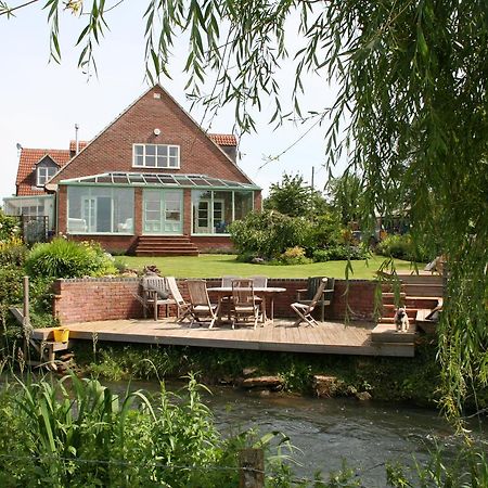 بيتربرو Bridge Cottage Bed And Breakfast المظهر الخارجي الصورة